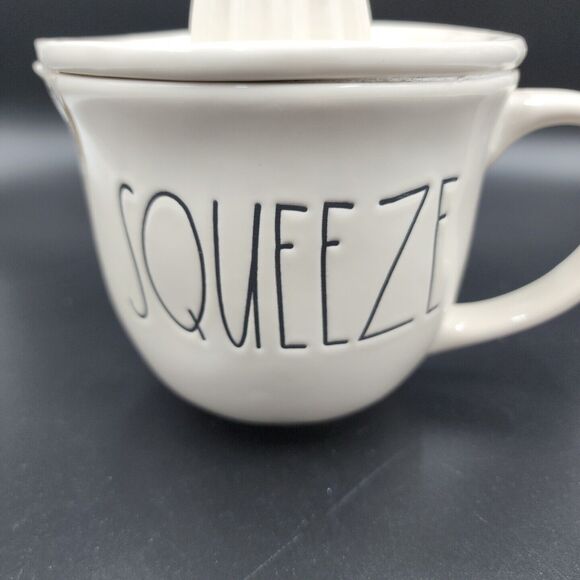 Rae Dunn Squeeze Juicer Orange Lemon Artisan Collection 3 cup capacity New - Picture 2 of 8